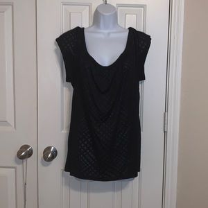 Black M express shirt